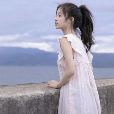 网红美女露脸照片高清,高清美照引网友热议