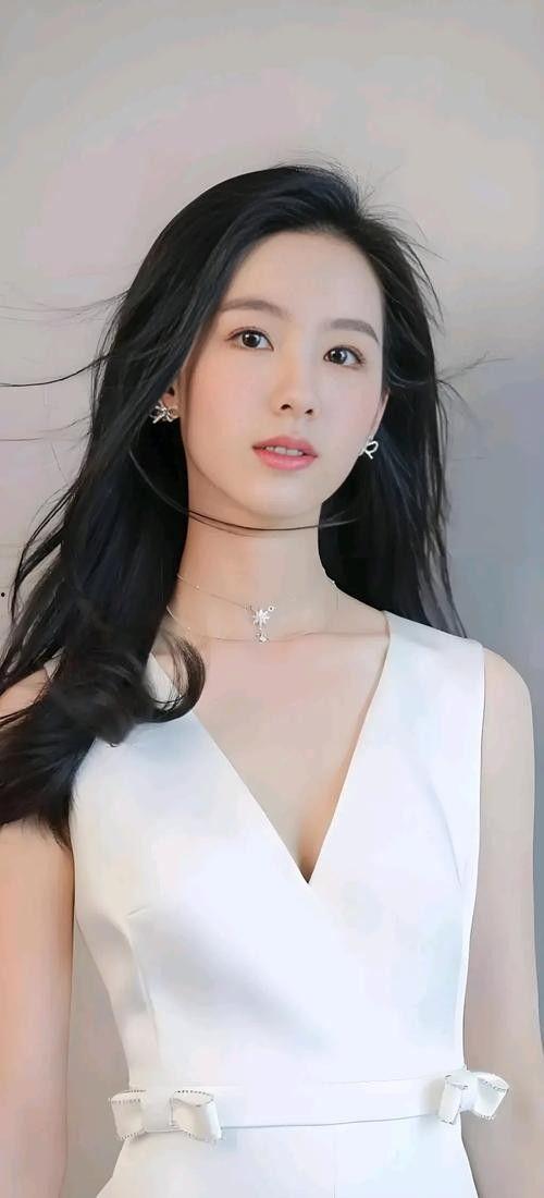 最火的十大明星,盘点当下最火十大明星的风采与影响力