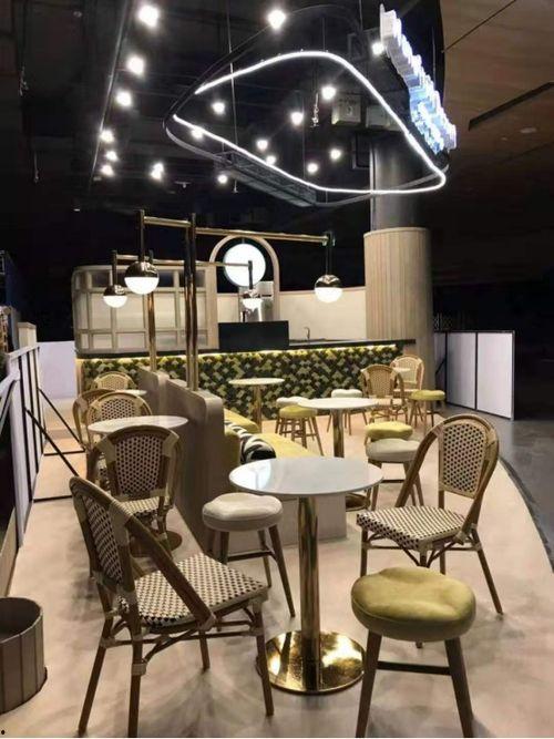 莱山网红打卡甜品餐厅,甜蜜打卡，品味潮流美食新地标